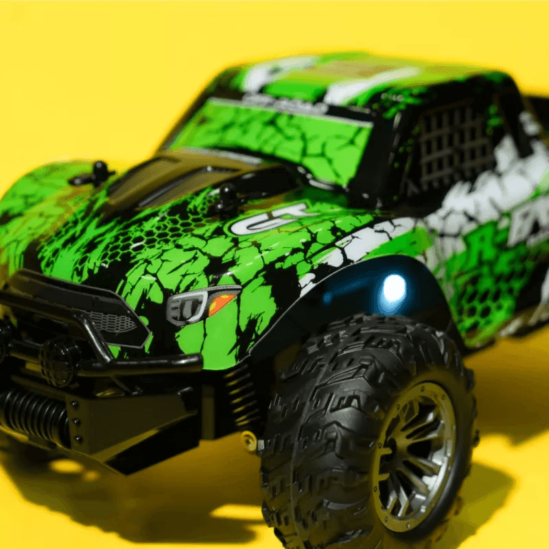 Отаманко Машинка на р\к Швидкісний всюдихід OFF-ROAD RACER зелений 532.02.55